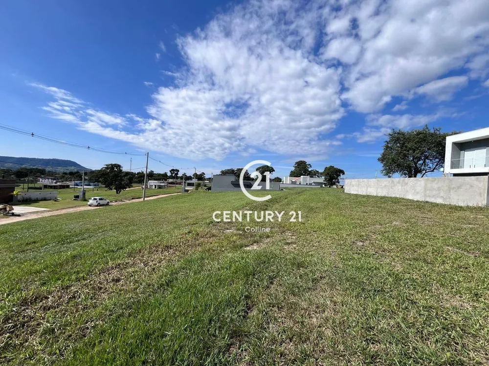 Loteamento e Condomínio, 450 m² - Foto 2