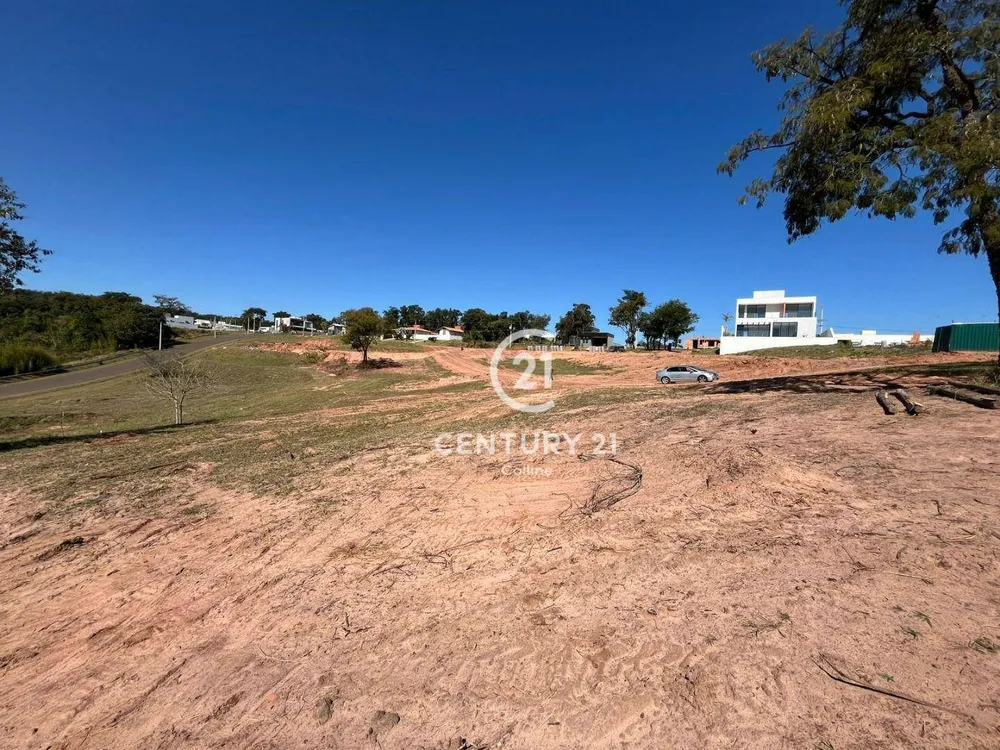 Loteamento e Condomínio, 899 m² - Foto 1