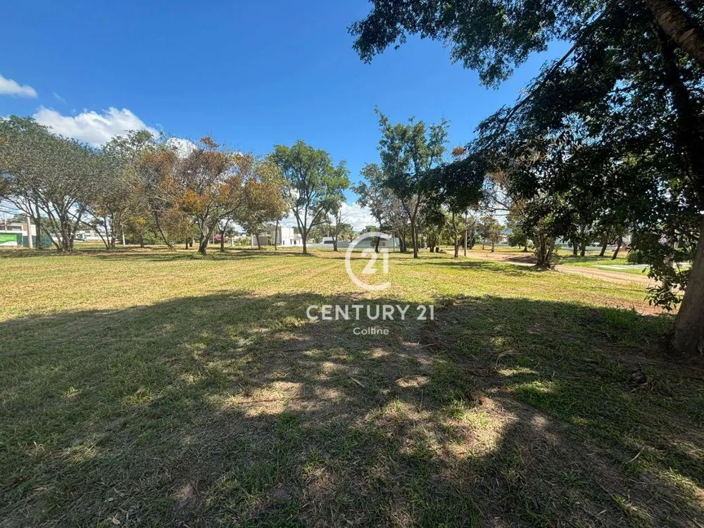 Loteamento e Condomínio, 450 m² - Foto 1
