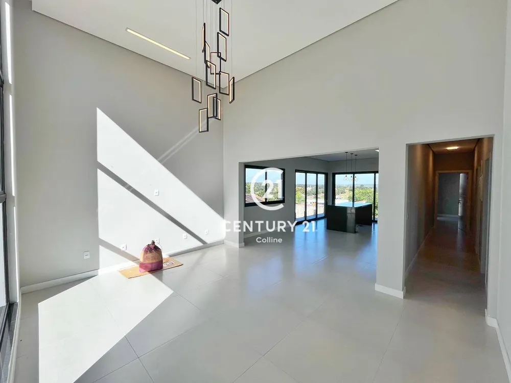 Sobrado, 3 quartos, 213 m² - Foto 1