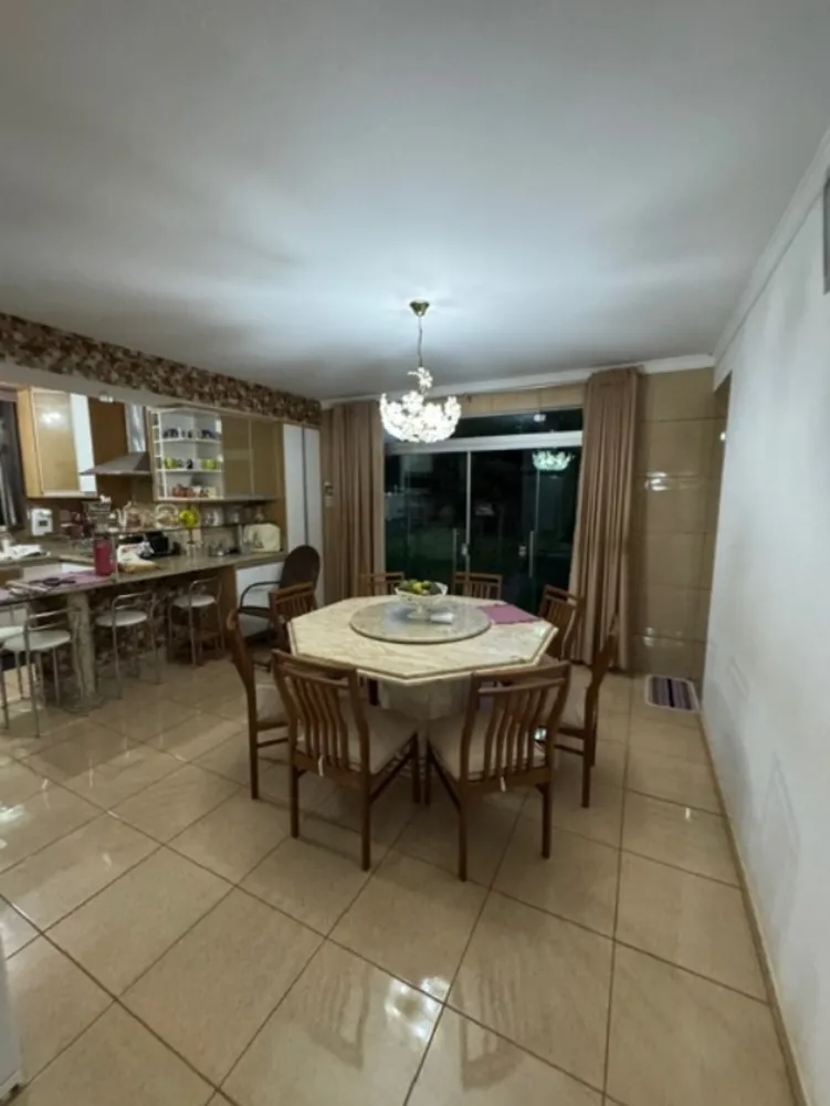 Casa, 4 quartos, 360 m² - Foto 2
