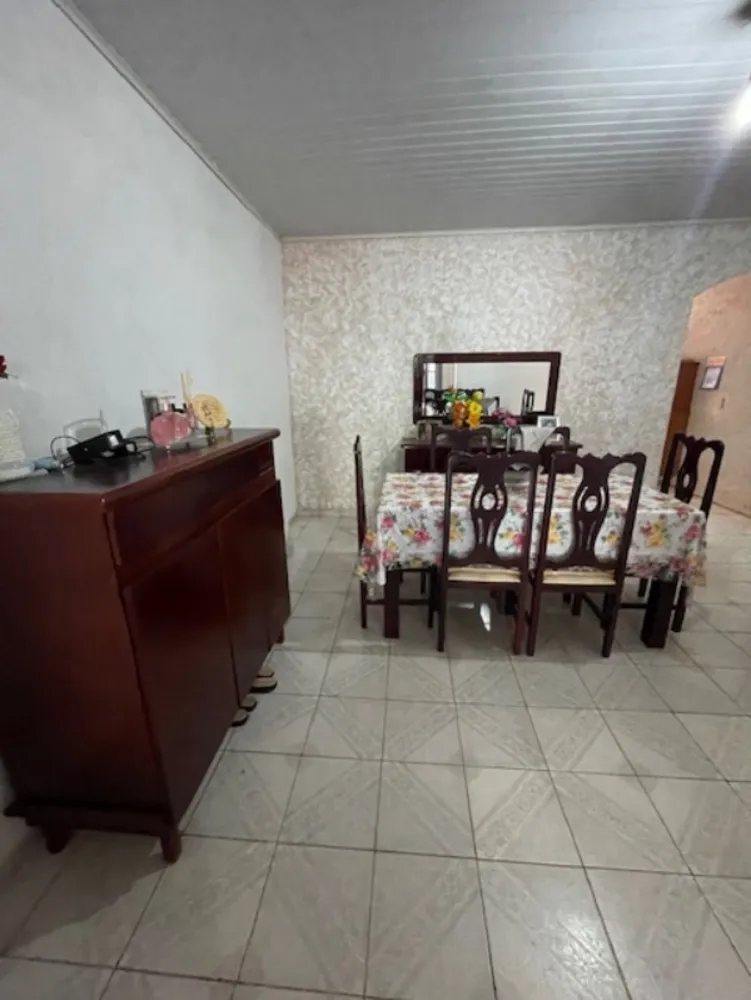 Casa, 3 quartos, 360 m² - Foto 1