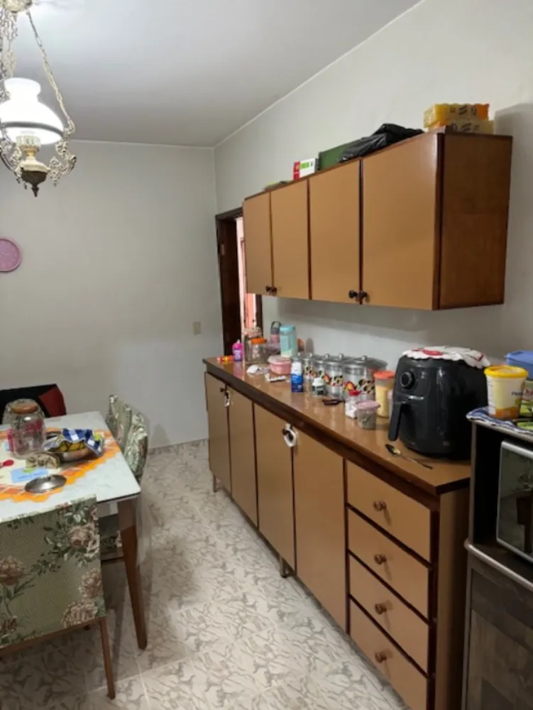Casa, 4 quartos, 200 m² - Foto 1