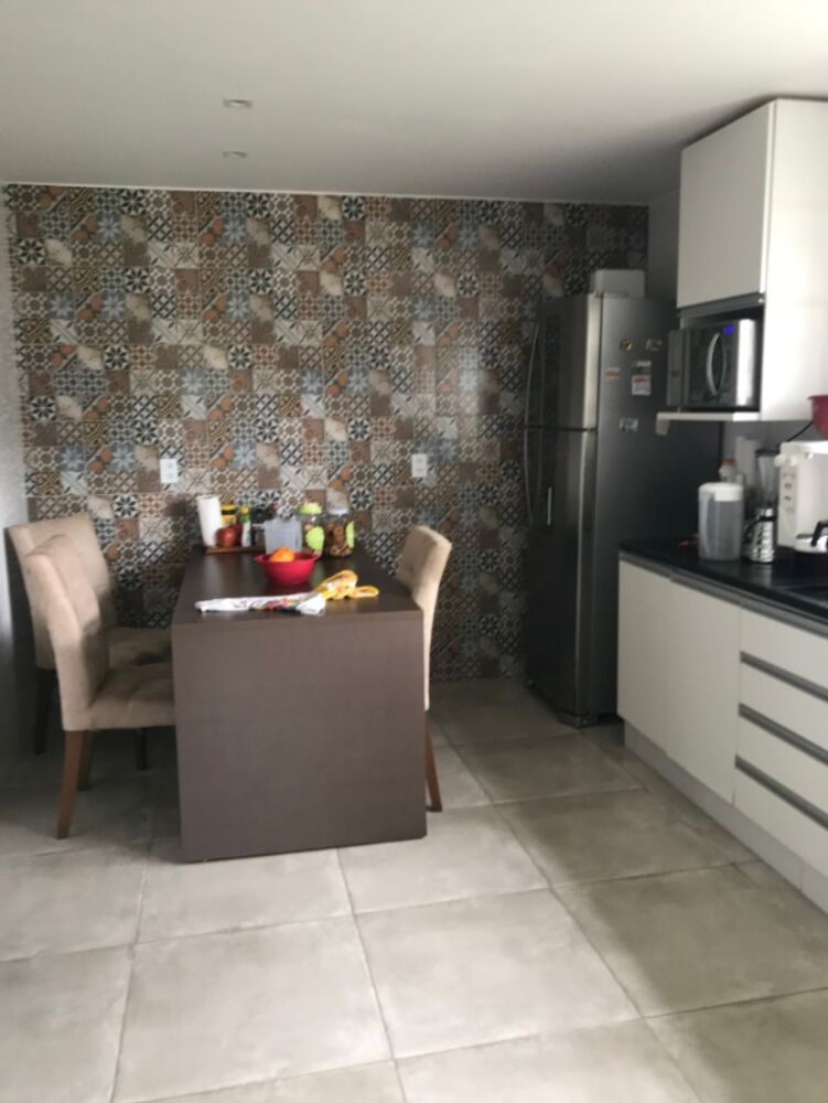 Casa, 3 quartos, 250 m² - Foto 4