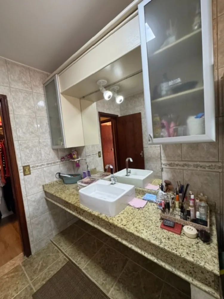 Casa, 3 quartos, 2225 m² - Foto 11