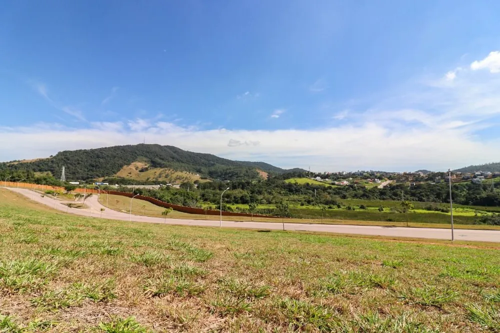 Loteamento e Condomínio, 490 m² - Foto 1