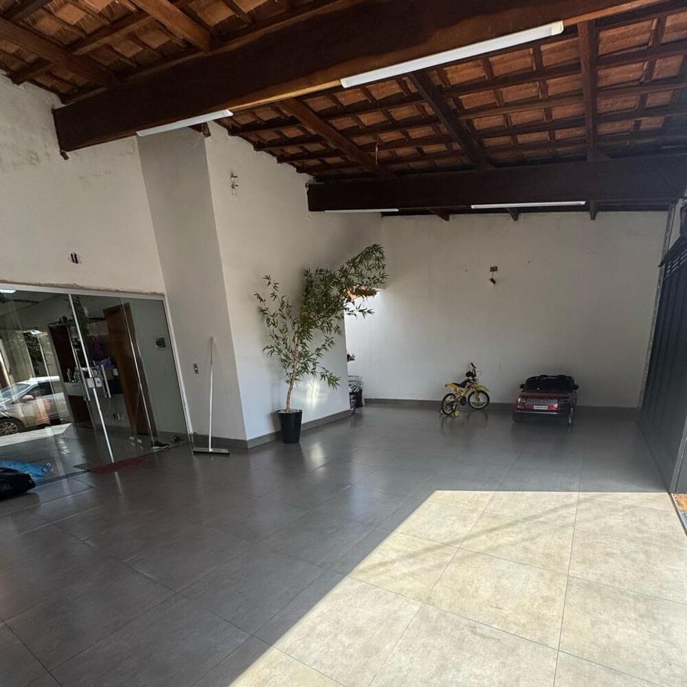 Casa, 3 quartos, 200 m² - Foto 2
