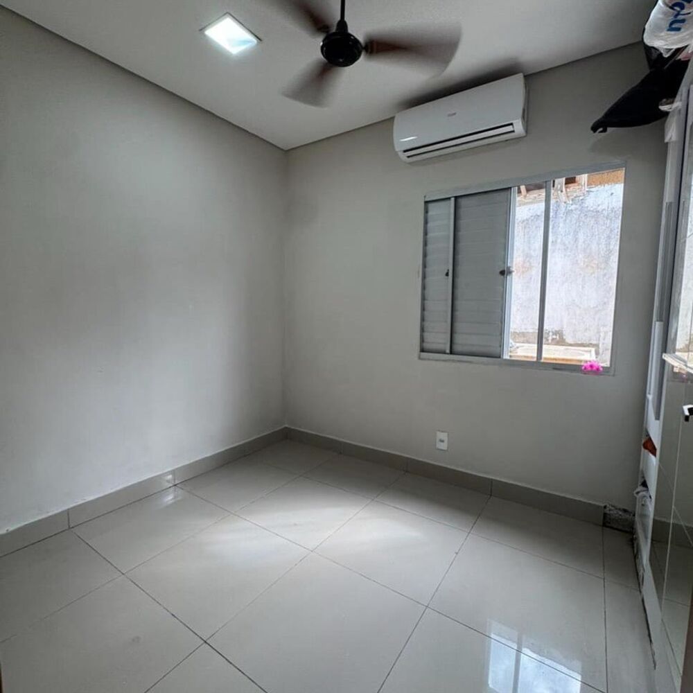 Casa, 3 quartos, 200 m² - Foto 1