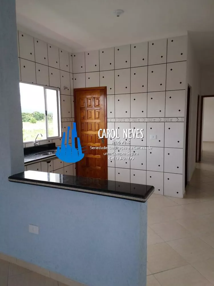 Casa à venda com 2 quartos, 60m² - Foto 5