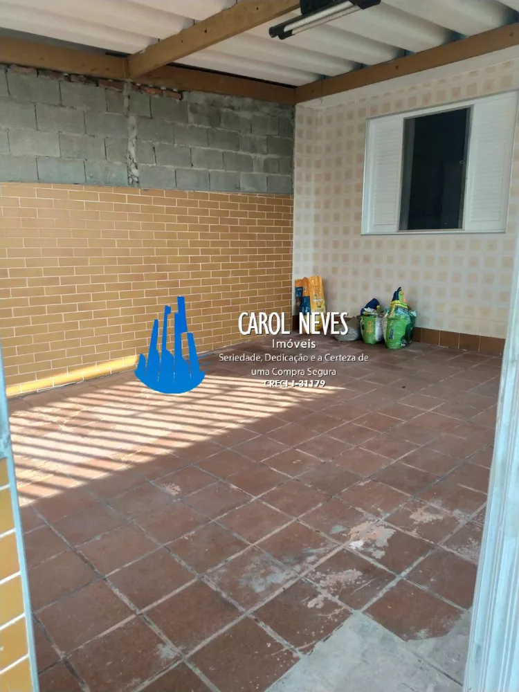 Casa à venda com 3 quartos, 125m² - Foto 1