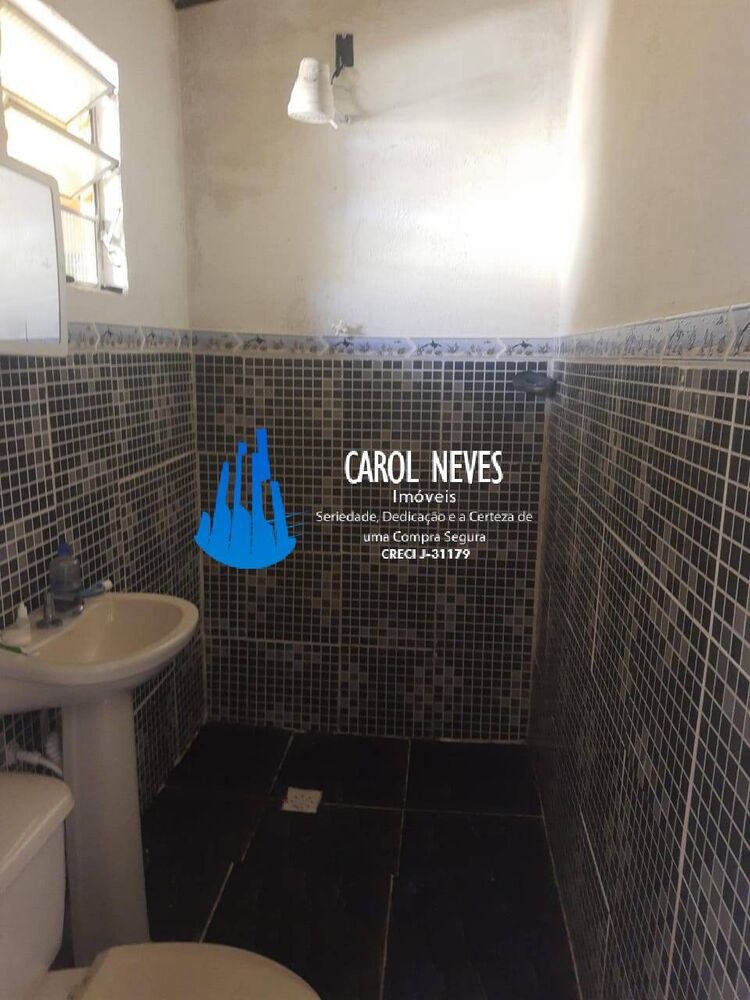 Casa à venda com 2 quartos, 126m² - Foto 2