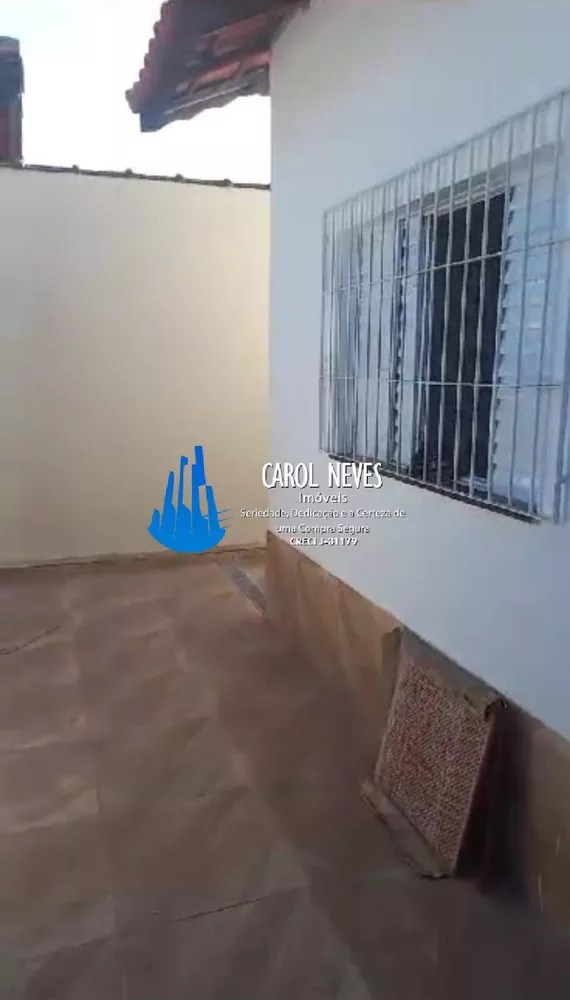 Casa à venda com 2 quartos, 50m² - Foto 4