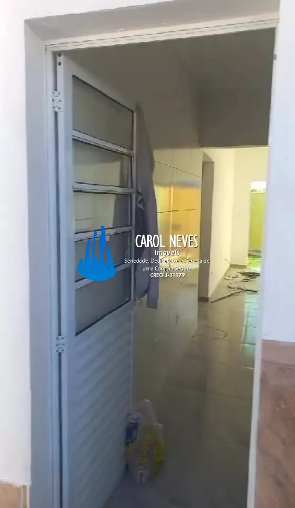 Casa à venda com 2 quartos, 50m² - Foto 3