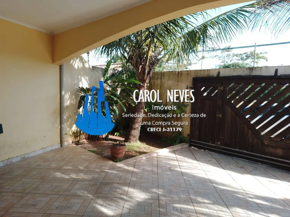 Casa, 4 quartos, 242 m² - Foto 2