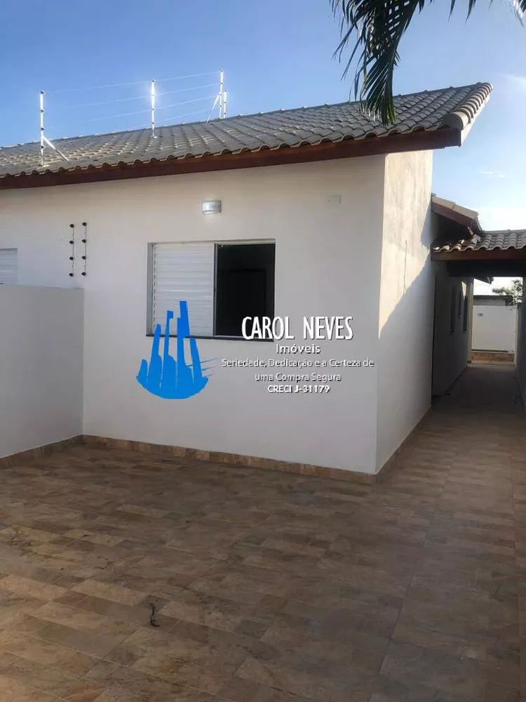 Casa à venda com 2 quartos, 66m² - Foto 1