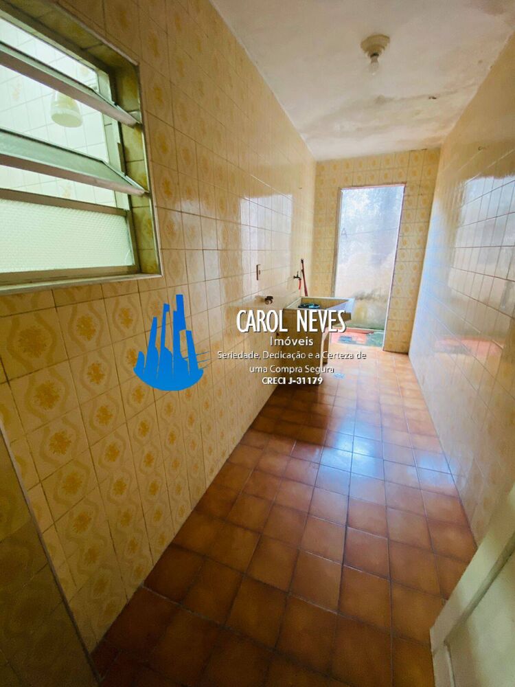 Casa à venda com 3 quartos, 80m² - Foto 11