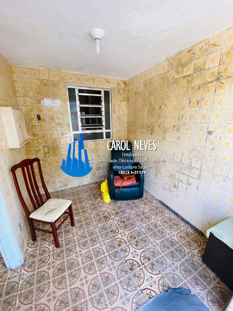 Casa à venda com 3 quartos, 80m² - Foto 12