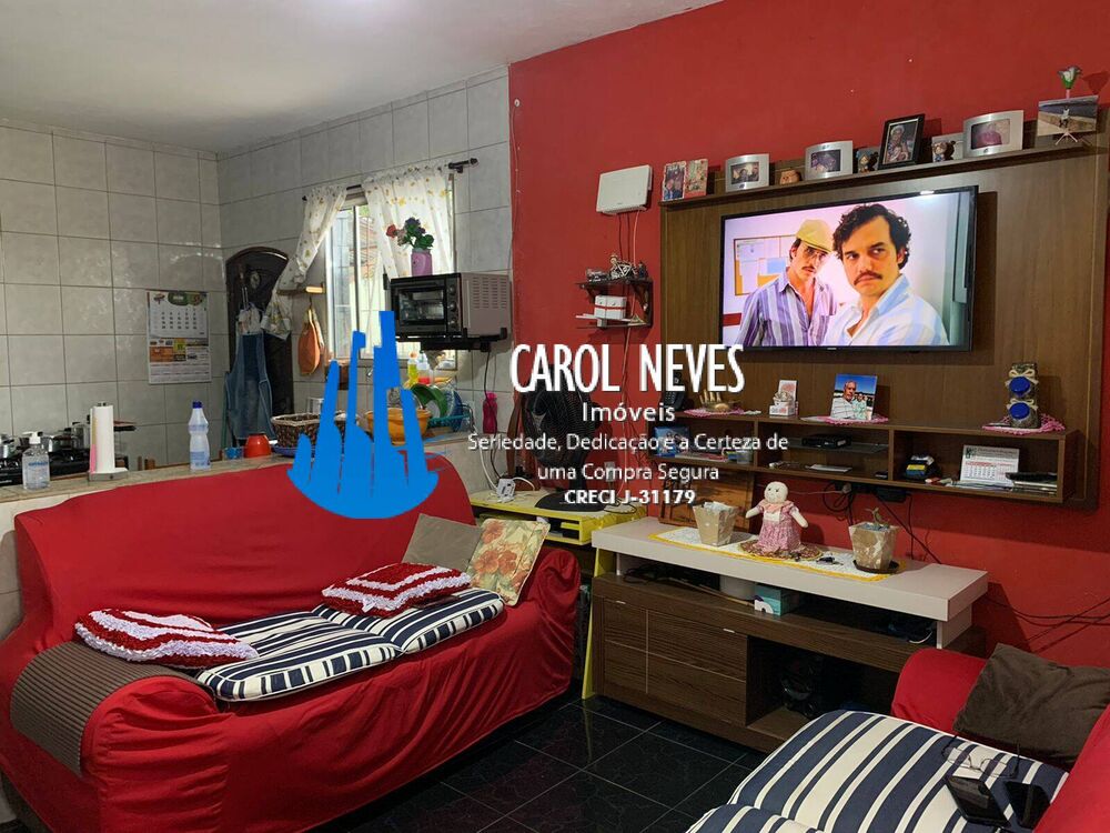 Casa à venda com 3 quartos, 70m² - Foto 2