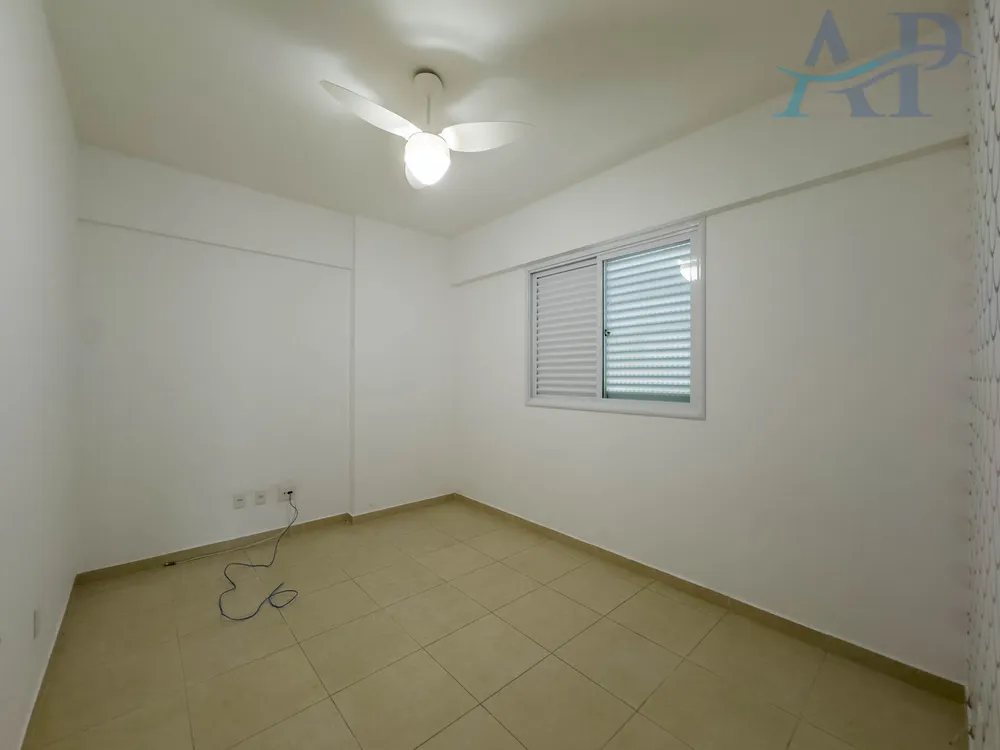 Apartamento, 3 quartos, 124 m² - Foto 2