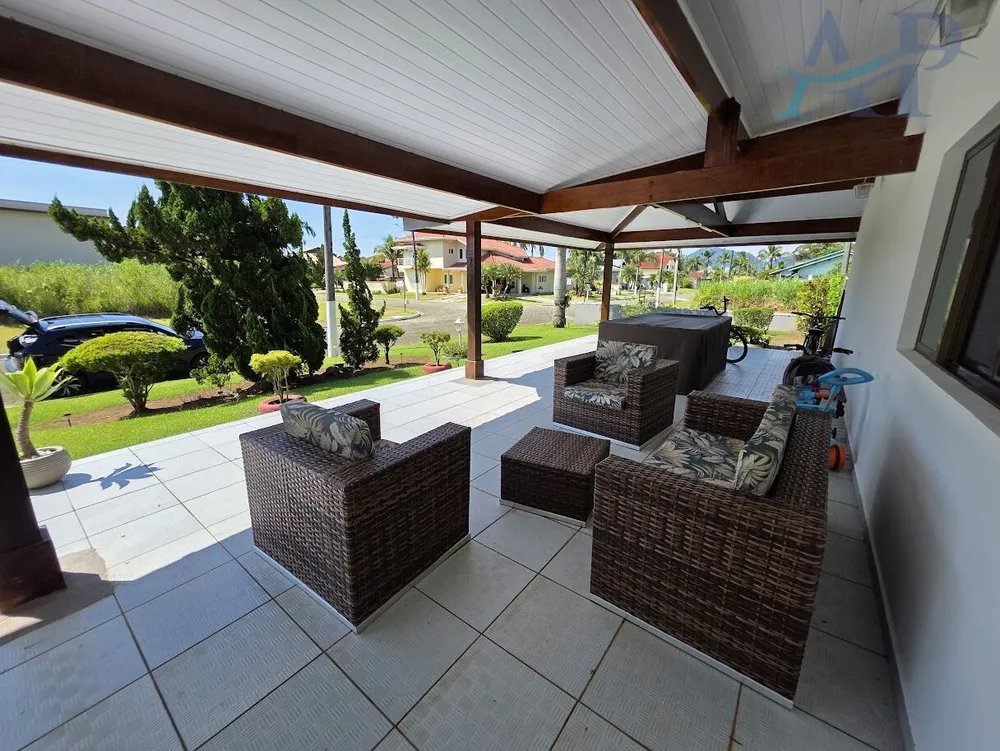 Casa, 3 quartos, 1070 m² - Foto 3