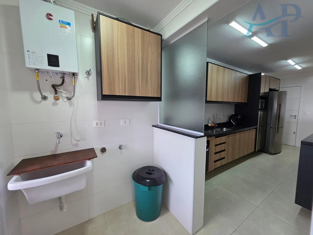 Apartamento, 3 quartos, 126 m² - Foto 2