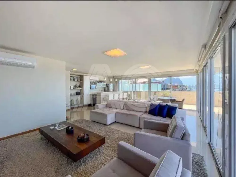 Cobertura, 3 quartos, 200 m² - Foto 12