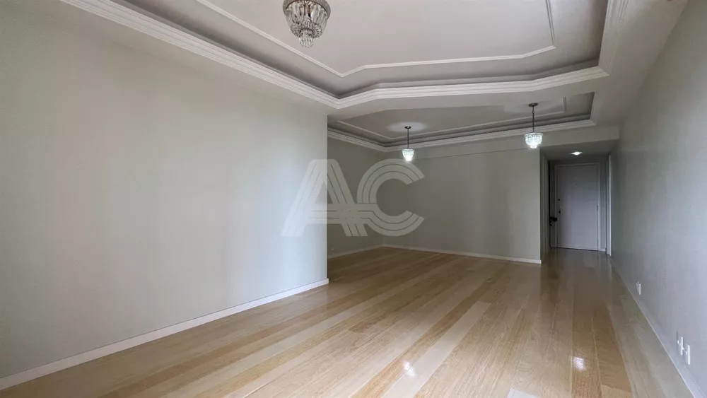 Apartamento à venda com 4 quartos, 159m² - Foto 9