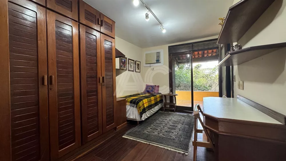 Casa de Condomínio à venda com 5 quartos, 760m² - Foto 18