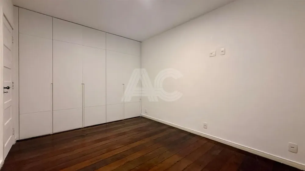 Casa, 4 quartos, 390 m² - Foto 33