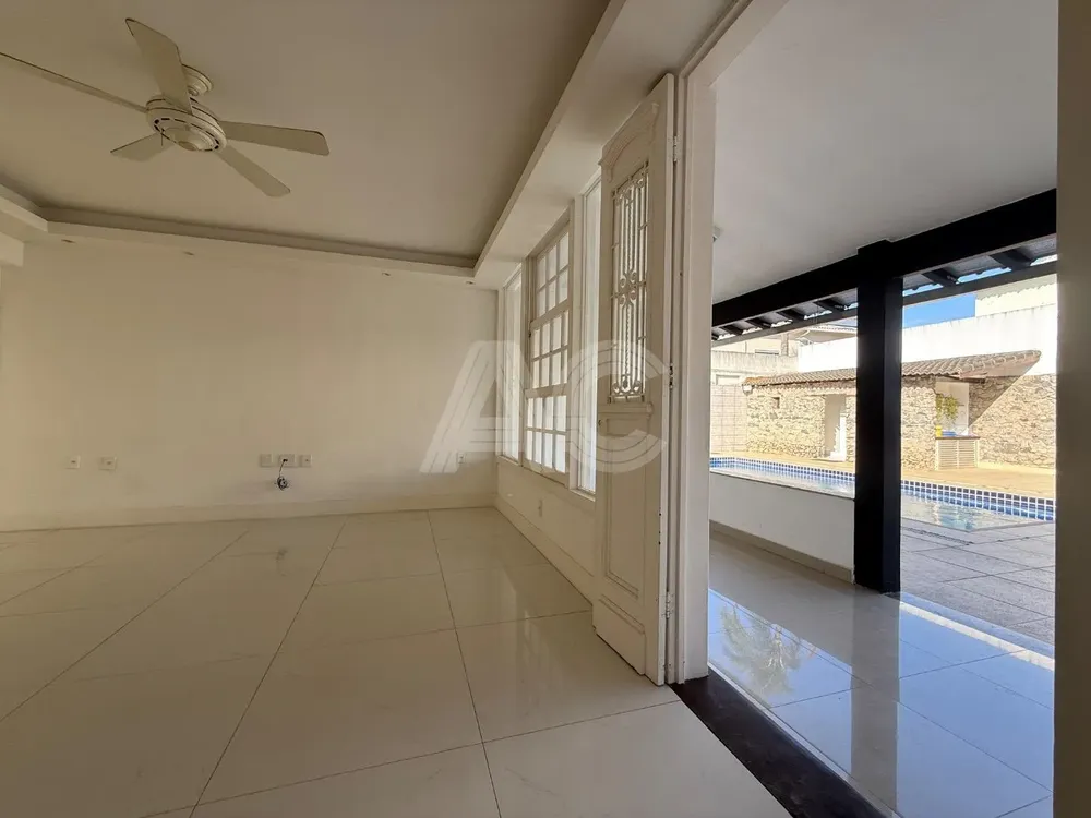 Casa, 4 quartos, 390 m² - Foto 10