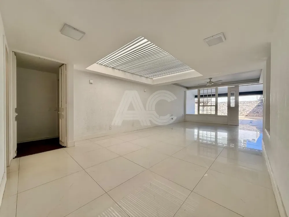 Casa, 4 quartos, 390 m² - Foto 4