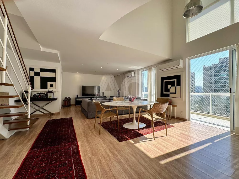 Apartamento à venda com 2 quartos, 125m² - Foto 6