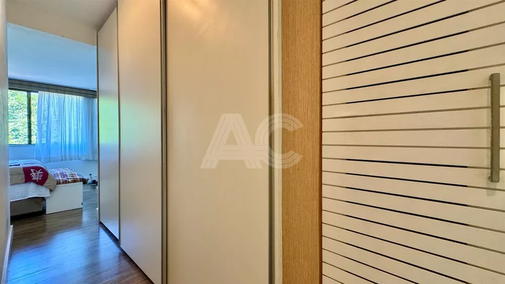 Casa de Condomínio à venda com 4 quartos, 250m² - Foto 24