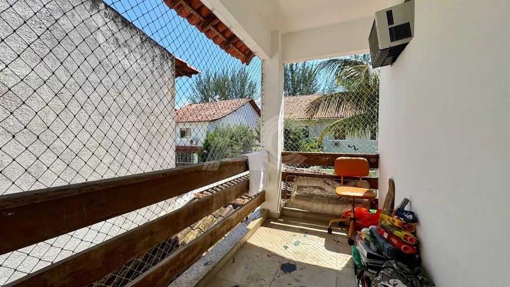 Casa de Condomínio à venda com 4 quartos, 250m² - Foto 18