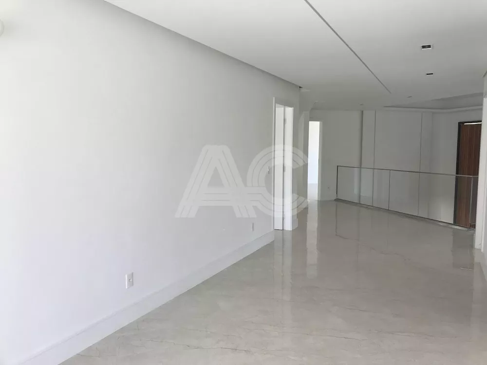 Casa de Condomínio à venda com 5 quartos, 1500m² - Foto 8