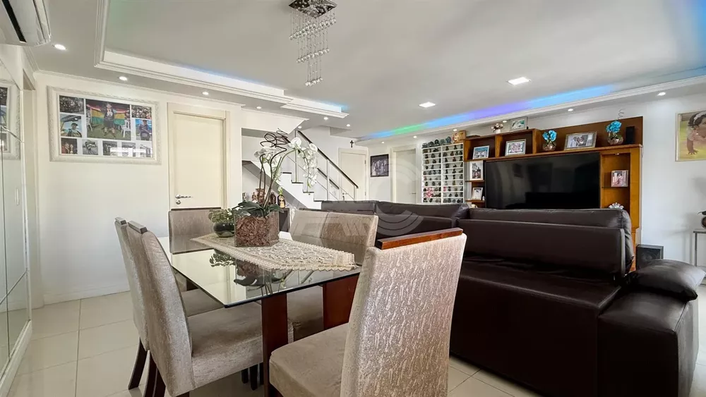 Cobertura, 3 quartos, 300 m² - Foto 1