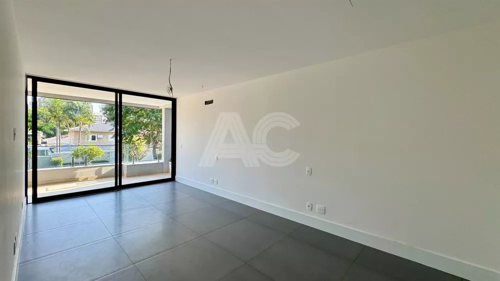 Casa de Condomínio à venda com 4 quartos, 350m² - Foto 16