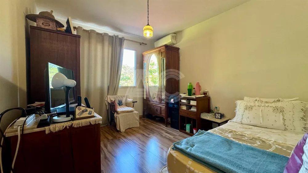 Casa de Condomínio à venda com 5 quartos, 241m² - Foto 29