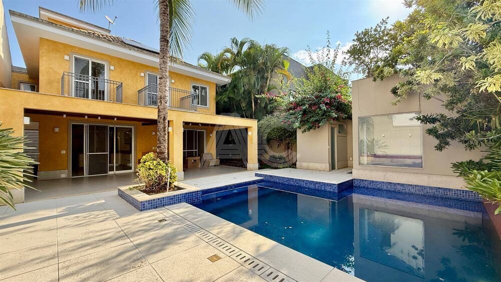 Casa de Condomínio, 4 quartos - Foto 1