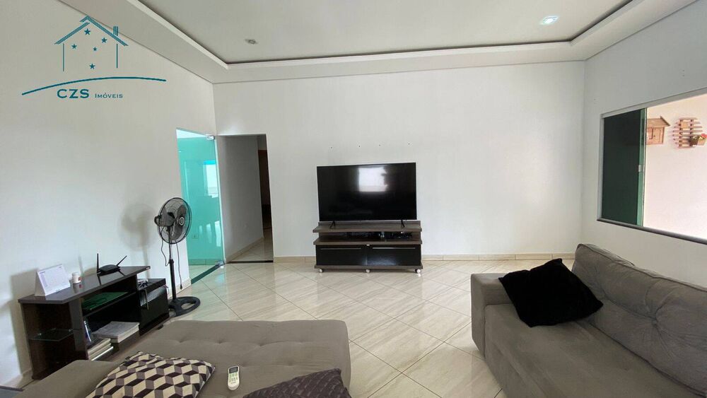 Casa à venda com 5 quartos, 380m² - Foto 3