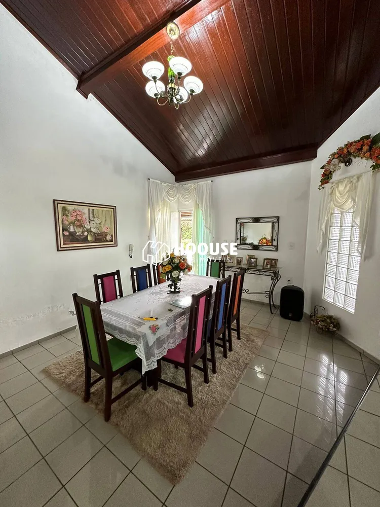 Casa, 5 quartos, 234 m² - Foto 8