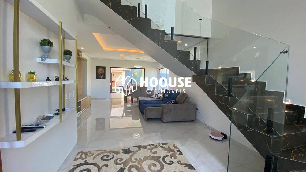Casa à venda com 3 quartos, 316m² - Foto 4