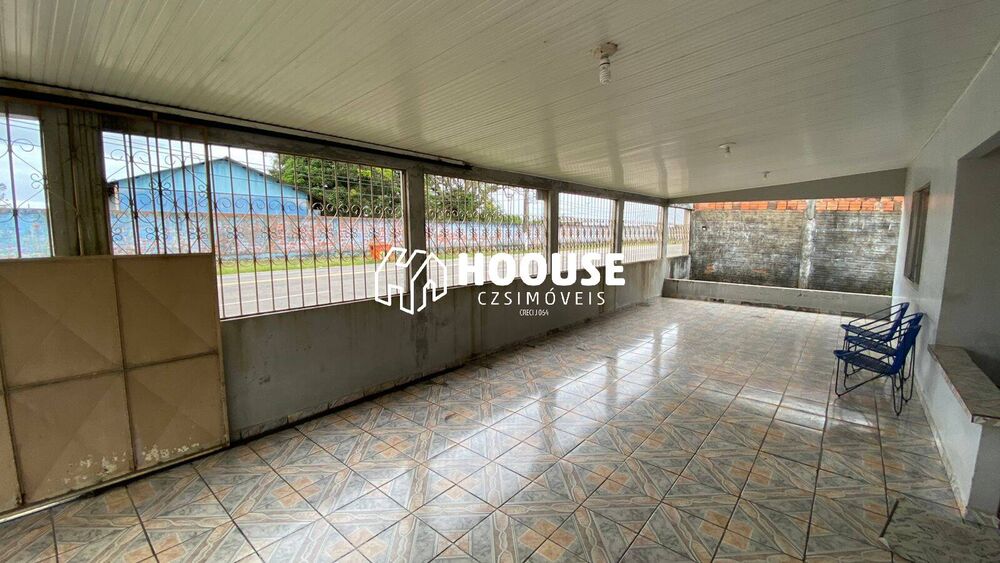 Casa à venda com 3 quartos, 130m² - Foto 2