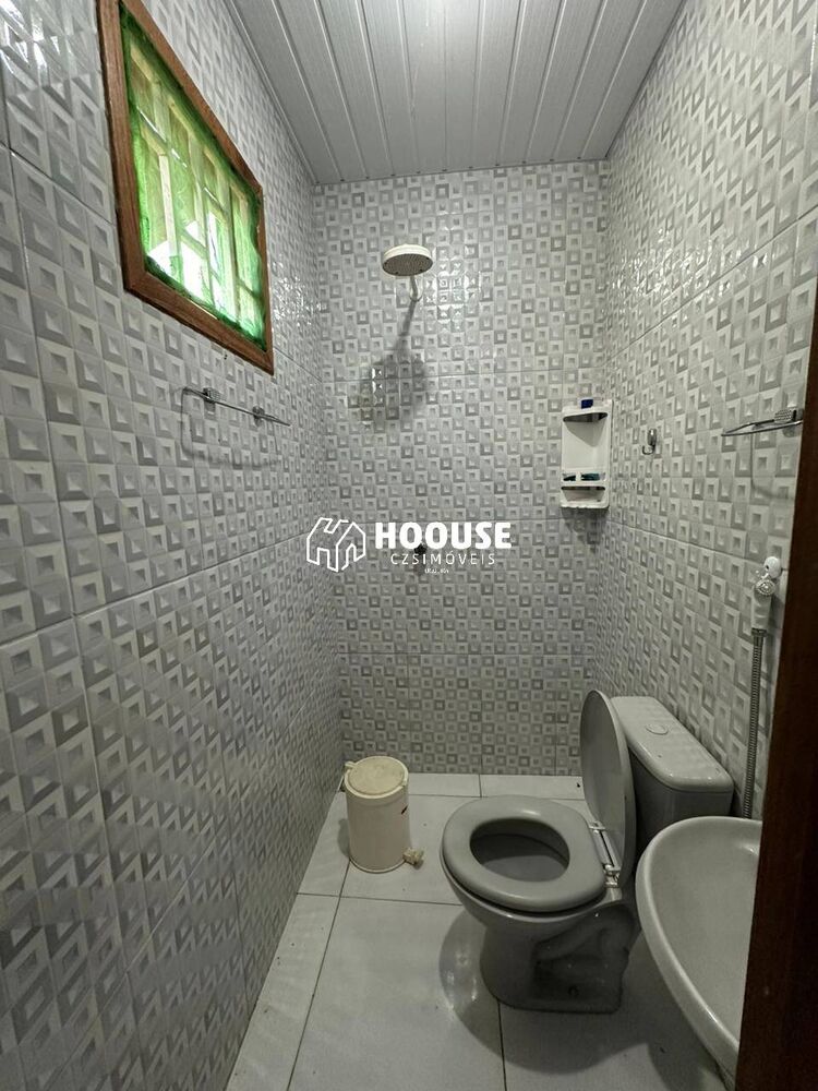 Casa à venda com 2 quartos, 300m² - Foto 11