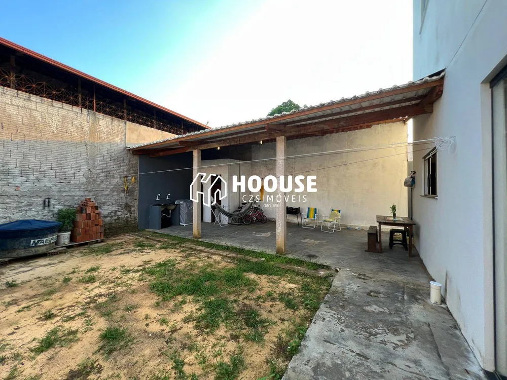 Casa, 3 quartos, 168 m² - Foto 2
