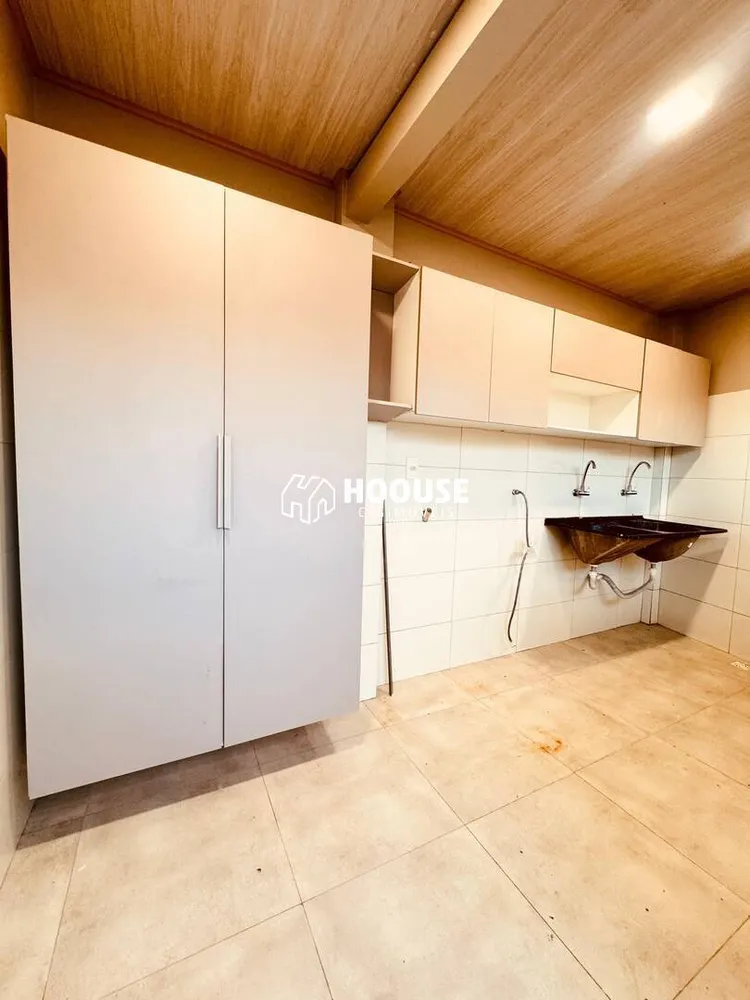 Casa, 3 quartos, 300 m² - Foto 2