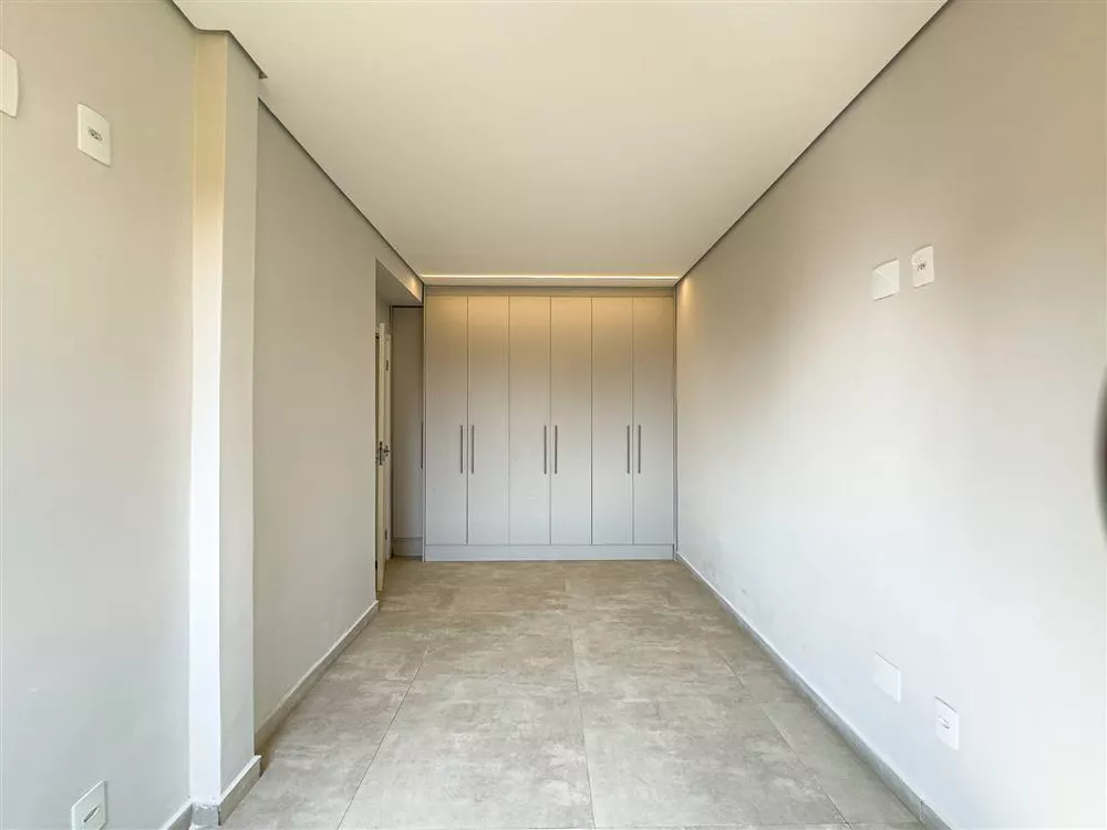 Apartamento à venda com 2 quartos, 232m² - Foto 8