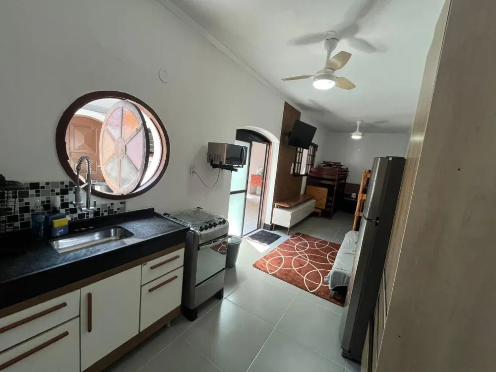 Casa, 3 quartos, 167 m² - Foto 2