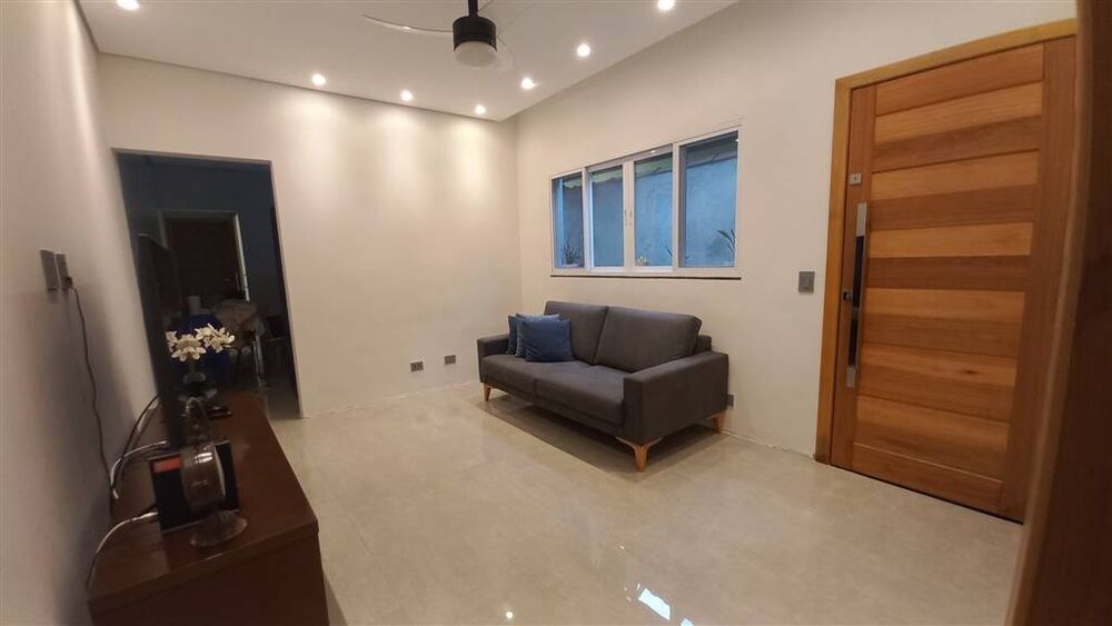 Casa à venda com 2 quartos, 105m² - Foto 4