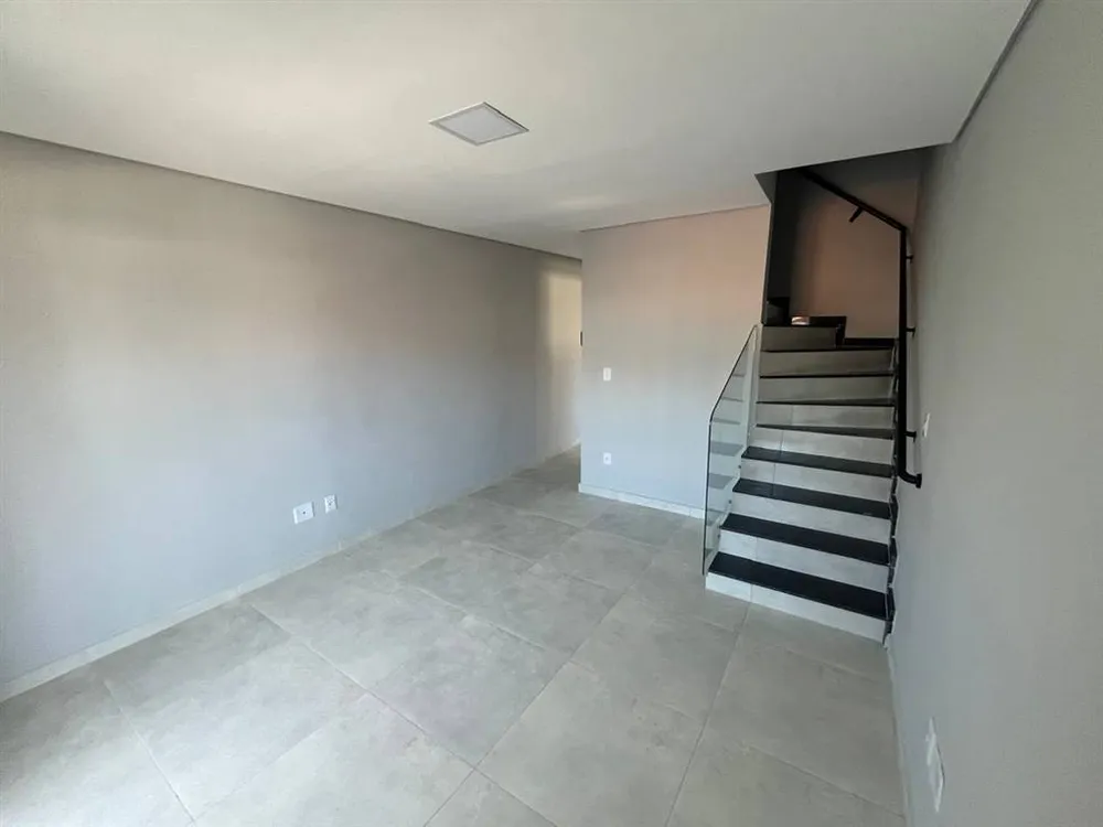Casa, 2 quartos, 68 m² - Foto 4